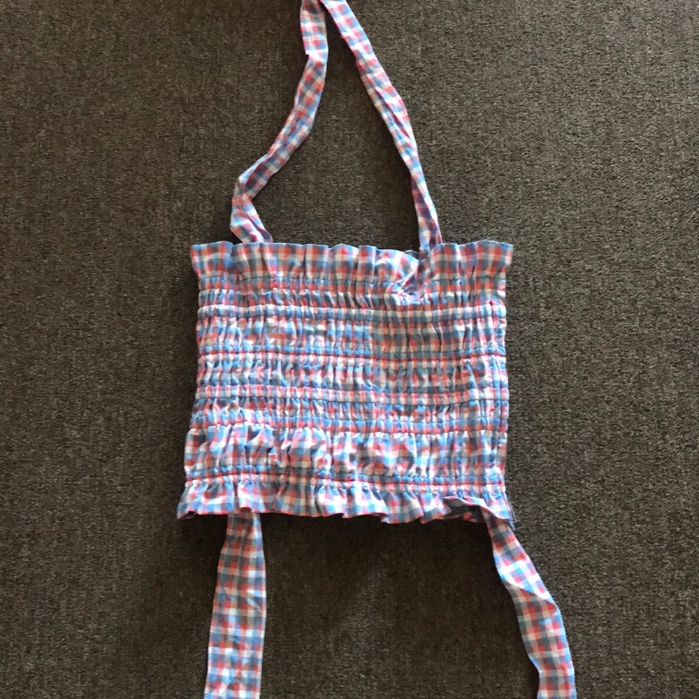 Cropped checkered top